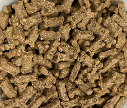 BeyondWhiskers Bacon Bits Crunchy Bones (Bulk) image 0