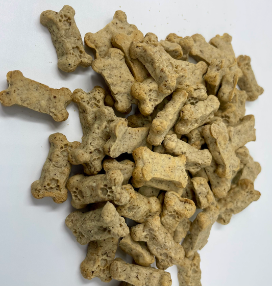 BeyondWhiskers Peppermint and Apple Breath mint dog treats image 1