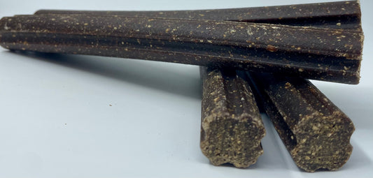 BeyondWhiskers Peanut Butter and Carob Dog treats Dental Chew image 1