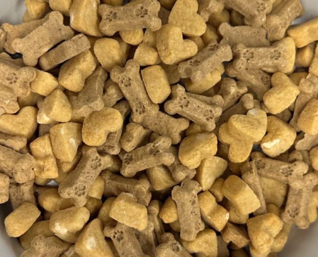 Crunch & Cuddle Bites – Mini Bone + Soft Heart Treat Duo Dog Treats