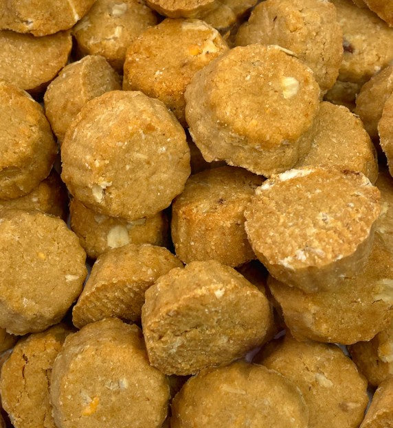BeyondWhiskers Wheat Free PB & Honey Oats Crunchy Dog Treats